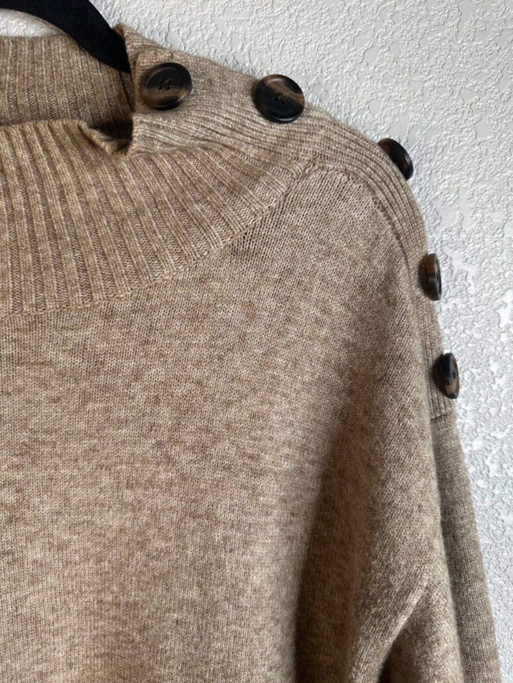 Anthropologie Tan Knit Cowl Neck Button Shoulder Comfy Long Sleeve Sweater Sz M - Picture 4 of 9